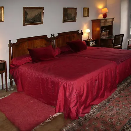 Bed & Breakfast Chateau De Chambes Roumazieres