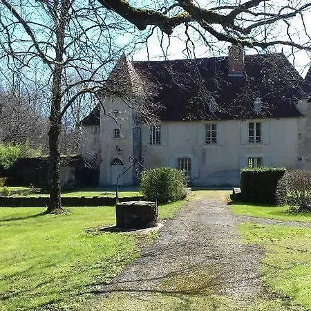 Chateau De Chambes Roumazières-Loubert